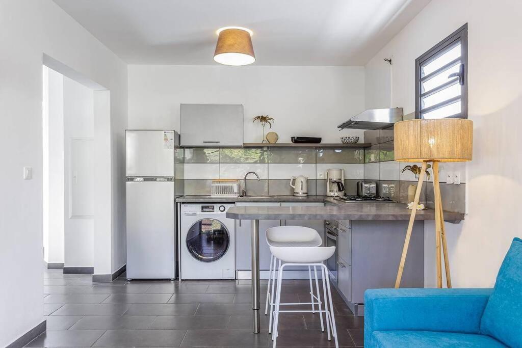 Corail - Maison 2 Chambres A 50 M De La Plage De L'Etang-Sale-Les-Bains Exteriér fotografie